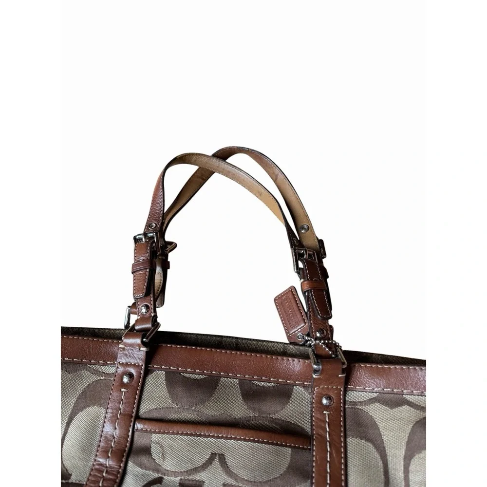 Coach Signature Tote Shoulder Purse Color Khaki/Brown Measures 16